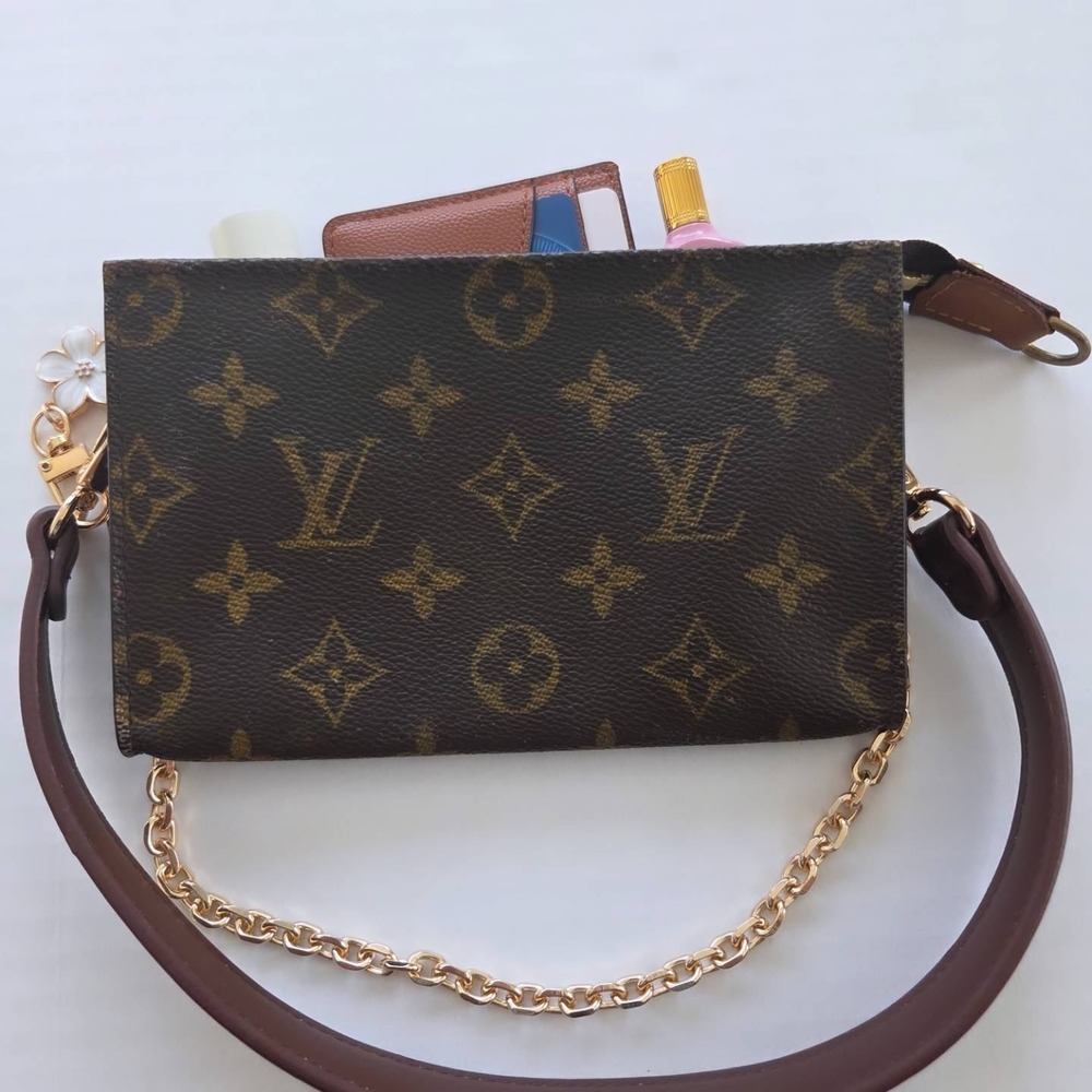 Louis Vuitton Monogram Pochette Accessoires Brown Canvas Handbag with COA